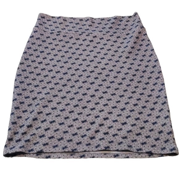 LuLaRoe Dresses & Skirts - LuLaRoe Pencil Cassie Lavender Blue Skirt EUC Size M #1933